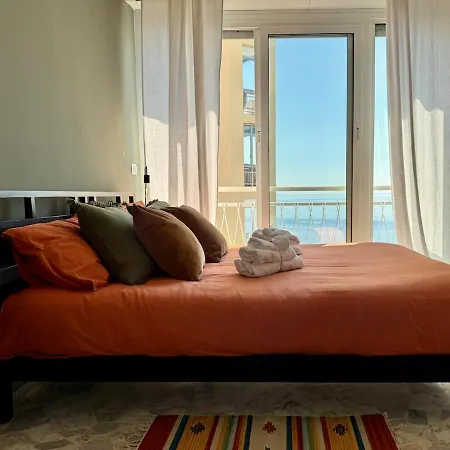 Sally's - Casa Arancio * Sanremo