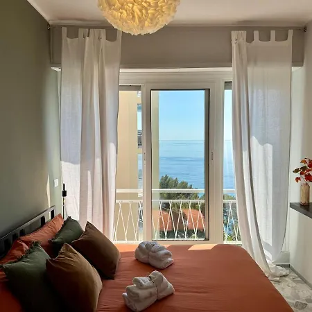 Sally's - Casa Arancio Apartment *